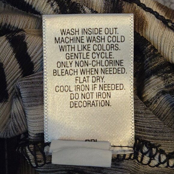 Dana Buchman Large Top 3/4 Sleeves Slit Under Arm Hi Lo Hem Keyhole Gold Bar EUC - Picture 7 of 7